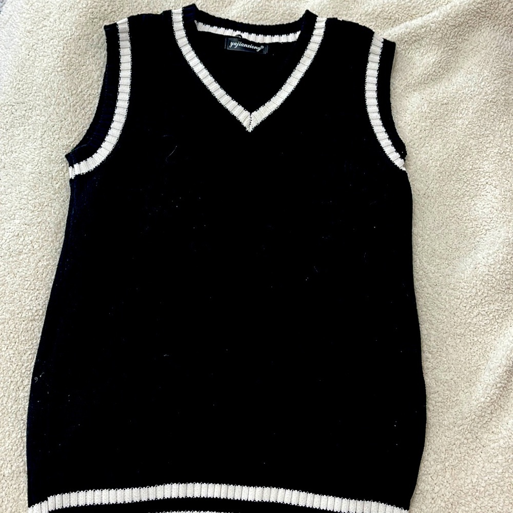 Sweater Vest